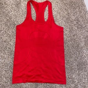 Lululemon Run swiftly women’s tank. Size 6. New without tags.